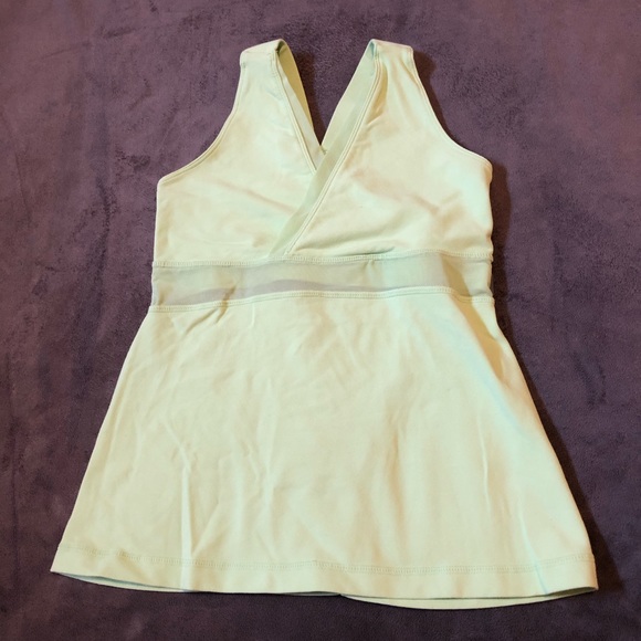 Lululemon tank - Picture 3 of 5